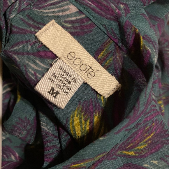 Ecote Sheer Floral Low Back Blouse - Picture 3 of 6